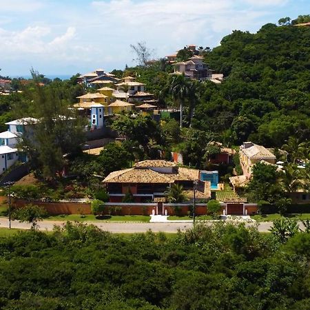 Belíssima Casa com extensa área externa - piscina, sauna, churrasqueira e campo de futebol - com 5 suítes e a 500 metros da Rua das Pedras Búzios Exterior foto