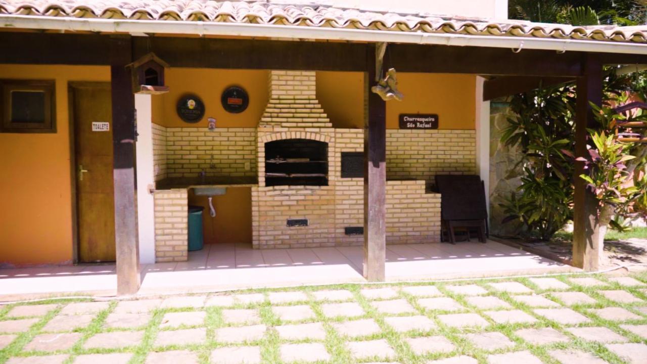 Belíssima Casa com extensa área externa - piscina, sauna, churrasqueira e campo de futebol - com 5 suítes e a 500 metros da Rua das Pedras Búzios Exterior foto